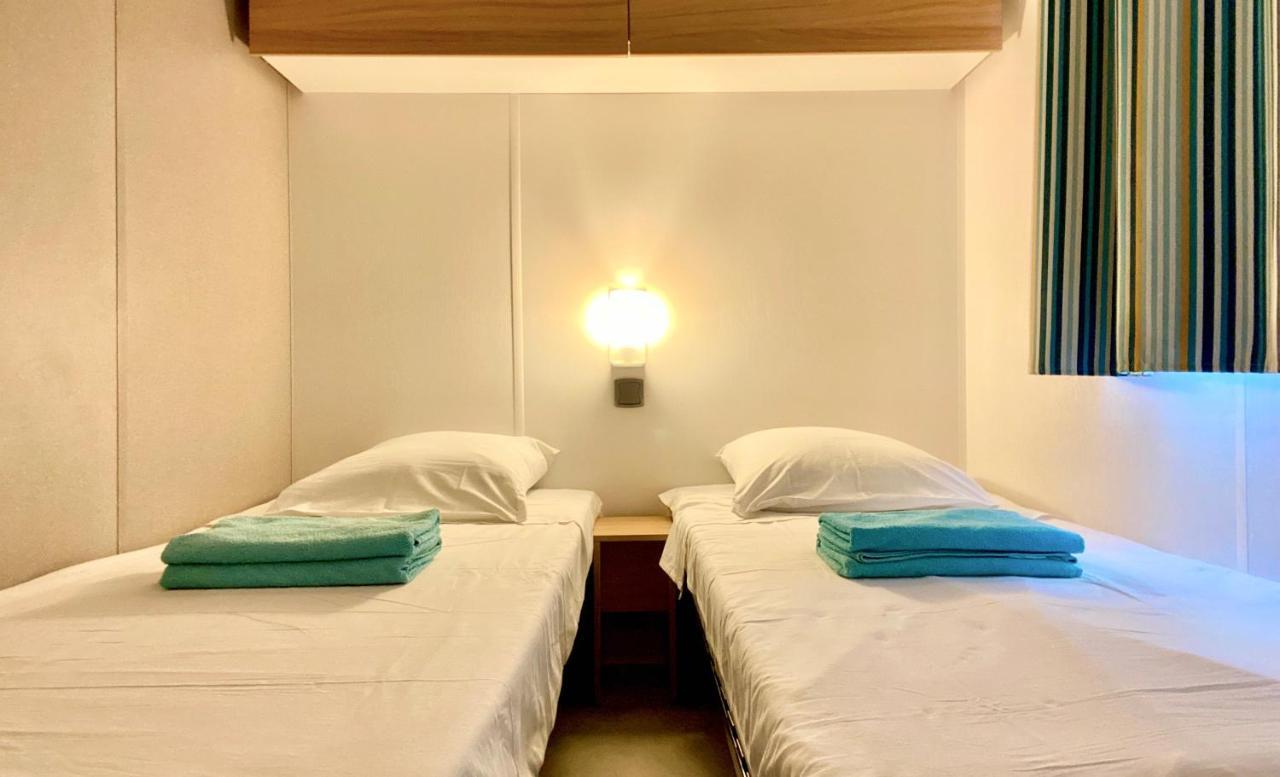 Azur Beach Grimaud Luaran gambar